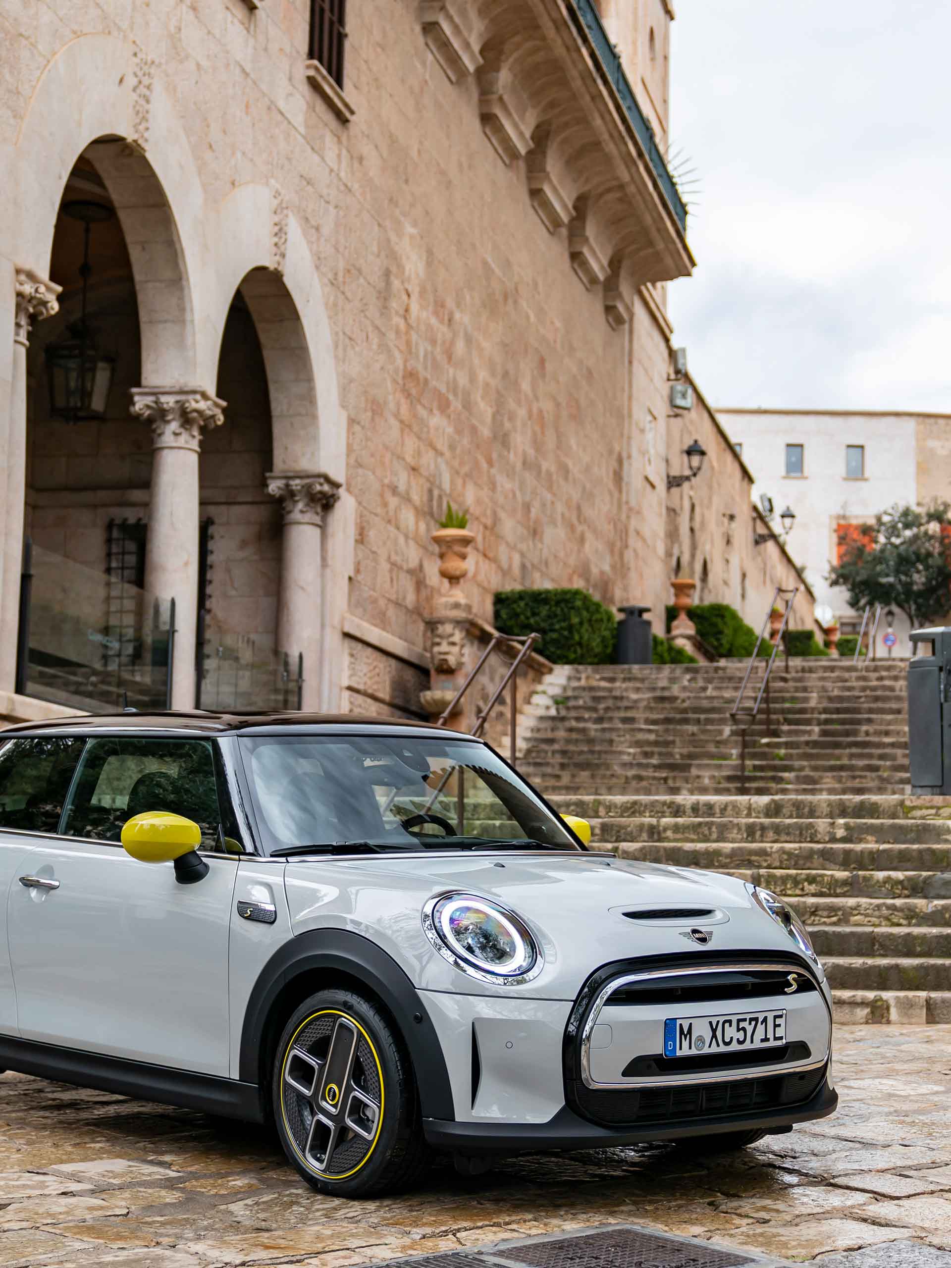 Conoce Nuestros Autos Deportivos | Sitio Oficial MINI México